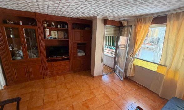 Revente - Apartment -
Torrevieja