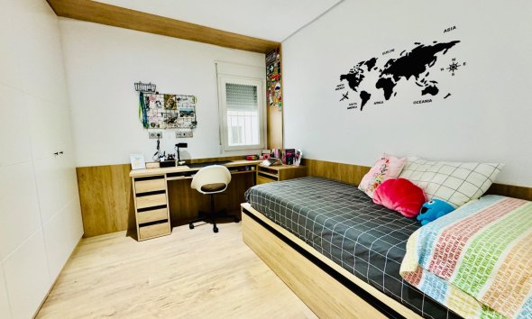 Revente - Apartment -
Pilar de la Horadada - Zona Pueblo