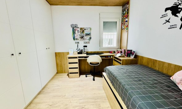 Revente - Apartment -
Pilar de la Horadada - Zona Pueblo