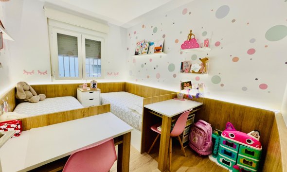 Revente - Apartment -
Pilar de la Horadada - Zona Pueblo
