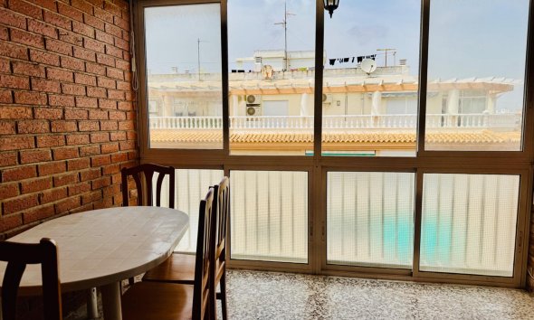 Revente - Apartment -
Torrevieja - Acequion