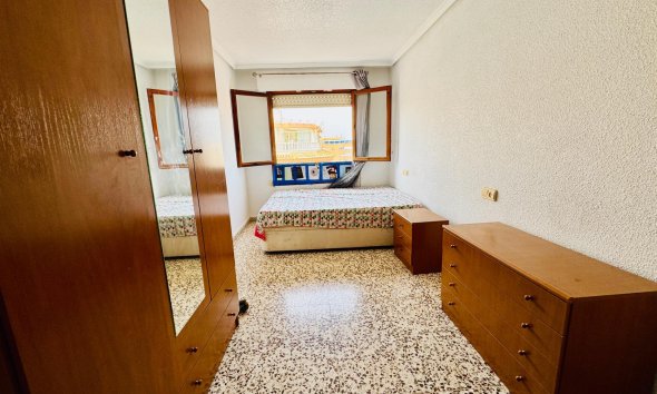 Revente - Apartment -
Torrevieja - Acequion