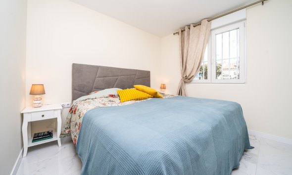 Reventa - Bungalow -
Torrevieja - Torreta
