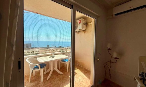 Revente - Apartment -
Torrevieja - Playa del Cura