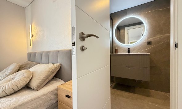 Reventa - Apartment -
Torrevieja - Punta Prima
