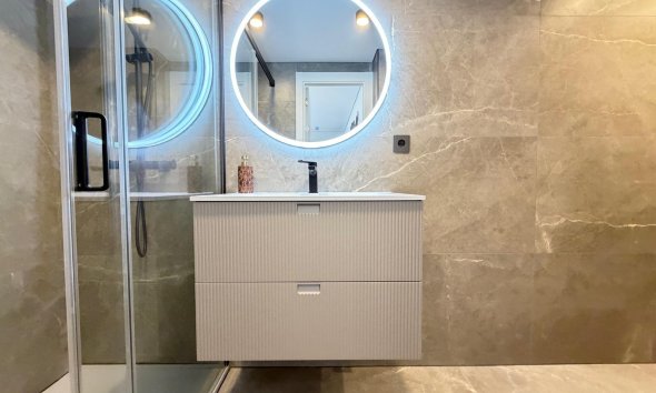 Reventa - Apartment -
Torrevieja - Punta Prima