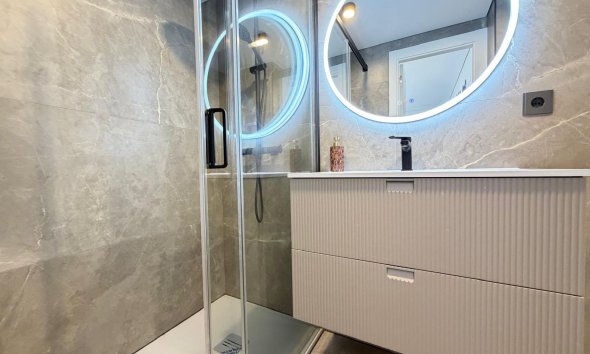 Reventa - Apartment -
Torrevieja - Punta Prima