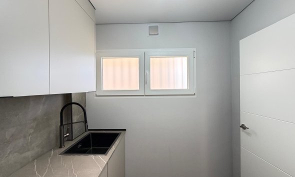 Reventa - Apartment -
Torrevieja - Punta Prima