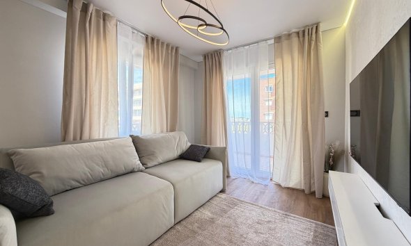 Reventa - Apartment -
Torrevieja - Punta Prima