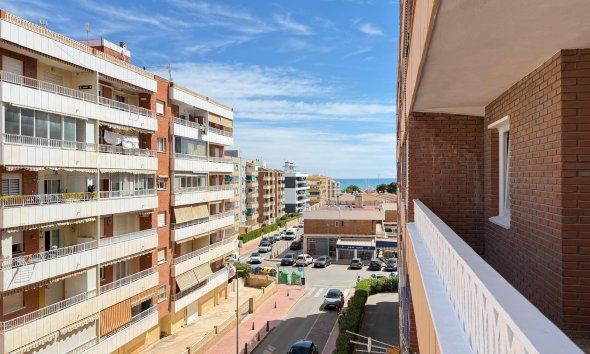 Reventa - Apartment -
Torrevieja - Punta Prima