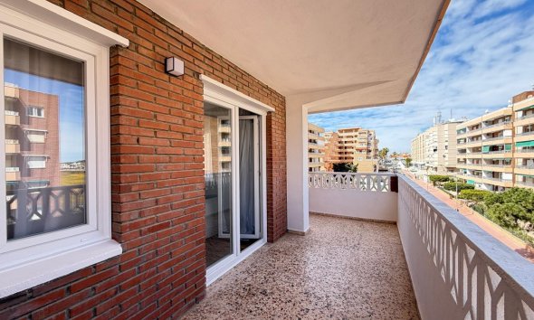 Reventa - Apartment -
Torrevieja - Punta Prima