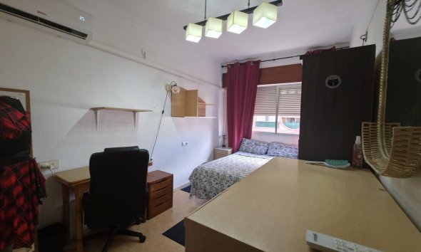 Revente - Apartment -
Torrevieja - Playa del Cura