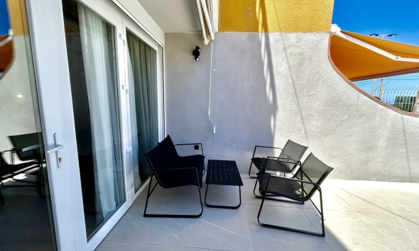 Reventa - Apartment -
Torrevieja - Costa Blanca