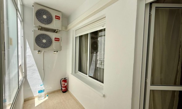 Revente - Apartment -
Torrevieja - Playa del Cura