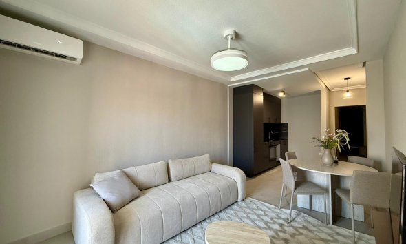 Revente - Apartment -
Torrevieja - Playa del Cura