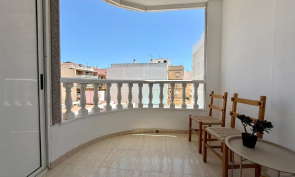 Revente - Apartment -
Torrevieja - Playa del Cura