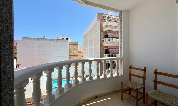 Revente - Apartment -
Torrevieja - Playa del Cura