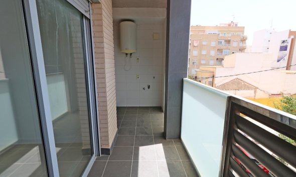 Revente - Apartment -
Torrevieja - Acequion