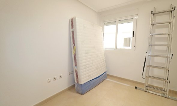 Revente - Apartment -
Torrevieja - Acequion