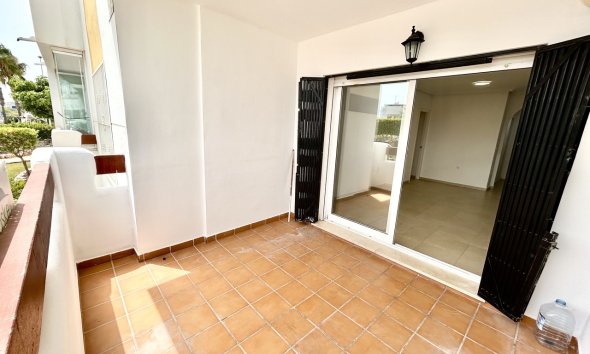 Revente - Apartment -
Villamartin - Costa Blanca