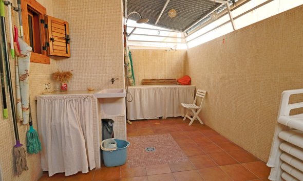 Revente - Town House -
Torrevieja - Playa De Los Naufragos