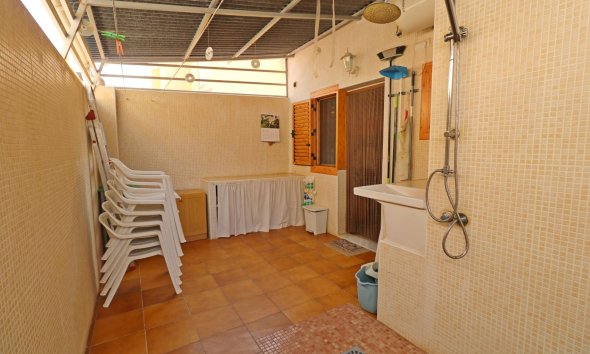 Revente - Town House -
Torrevieja - Playa De Los Naufragos