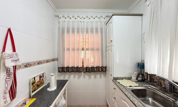 Revente - Apartment -
Torrevieja - Playa del Cura