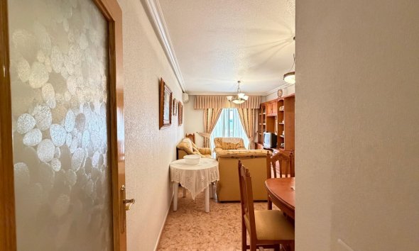 Revente - Apartment -
Torrevieja - Playa del Cura