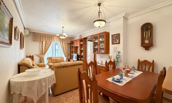 Revente - Apartment -
Torrevieja - Playa del Cura
