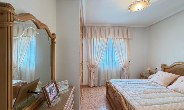 Revente - Apartment -
Torrevieja - Playa del Cura