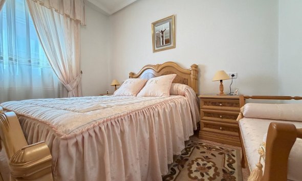 Revente - Apartment -
Torrevieja - Playa del Cura