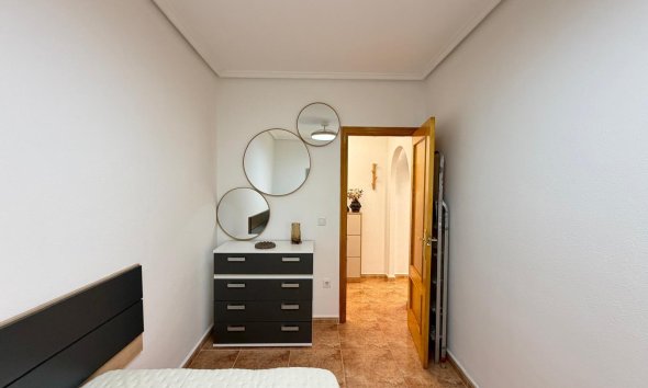 Revente - Apartment -
Torrevieja - Parque de las Naciones