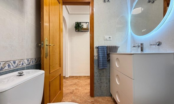 Revente - Apartment -
Torrevieja - Parque de las Naciones