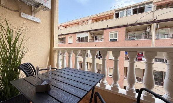 Revente - Apartment -
Torrevieja - Parque de las Naciones
