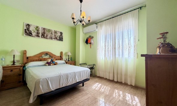 Revente - Attique -
Pilar de la Horadada - Costa Blanca