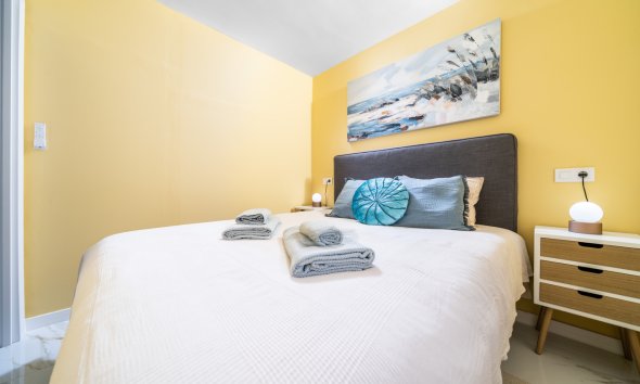 Revente - Apartment -
Torrevieja - La Veleta