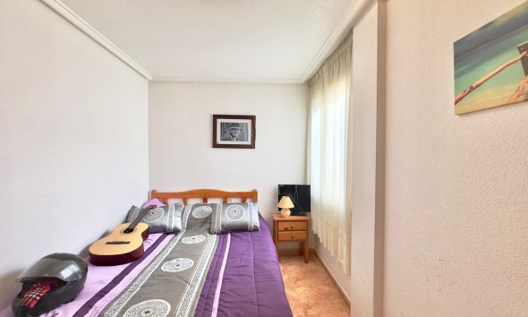 Reventa - Ático -
Torrevieja - Parque de las Naciones