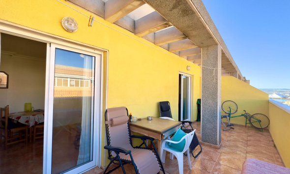 Reventa - Ático -
Torrevieja - Parque de las Naciones