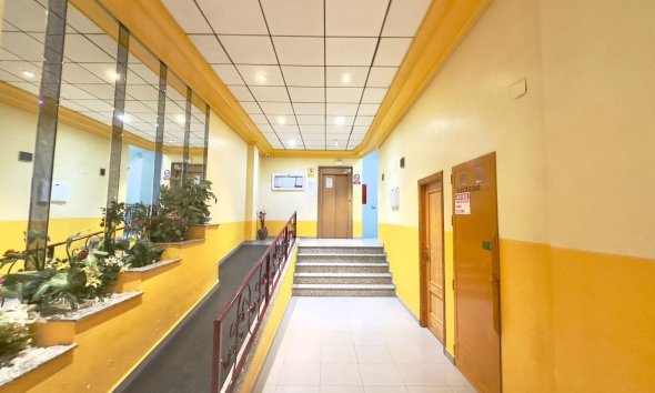 Reventa - Ático -
Torrevieja - Parque de las Naciones