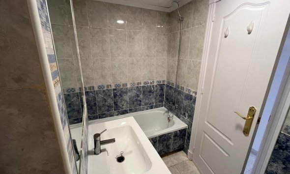 Revente - Apartment -
Algorfa - Inland