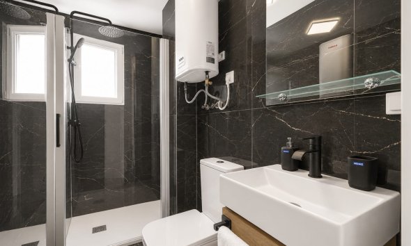 Reventa - Apartment -
Torrevieja - Costa Blanca