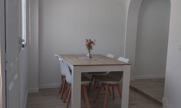 Resale - Town House -
Torrevieja - Sector 25