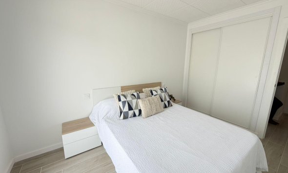 Resale - Town House -
Torrevieja - Sector 25