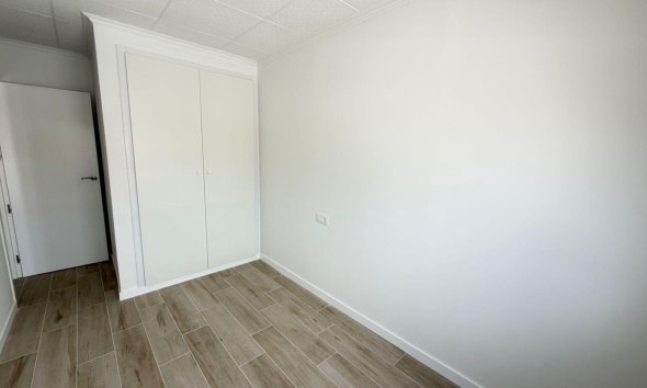 Resale - Town House -
Torrevieja - Sector 25