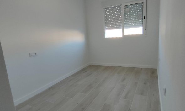 Resale - Town House -
Torrevieja - Sector 25