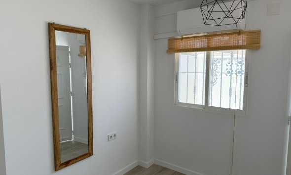Resale - Town House -
Torrevieja - Sector 25