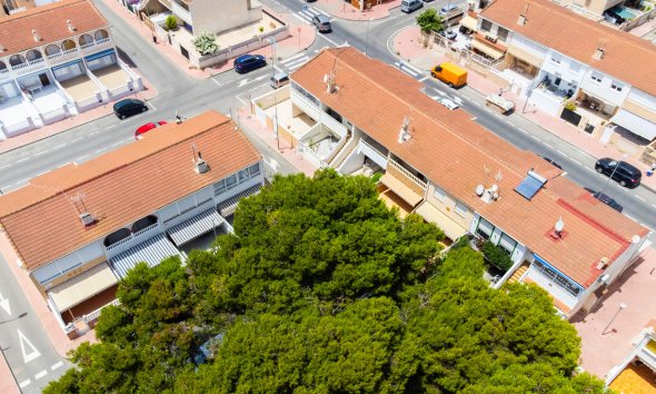 Revente - Apartment -
Torrevieja - La Veleta