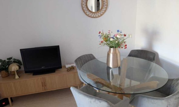 Reventa - Apartment -
Daya Nueva - Costa Blanca
