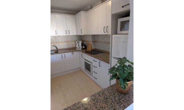 Reventa - Apartment -
Daya Nueva - Costa Blanca