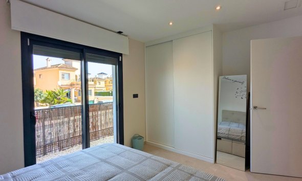 Reventa - Apartment -
Lo Crispin - Inland